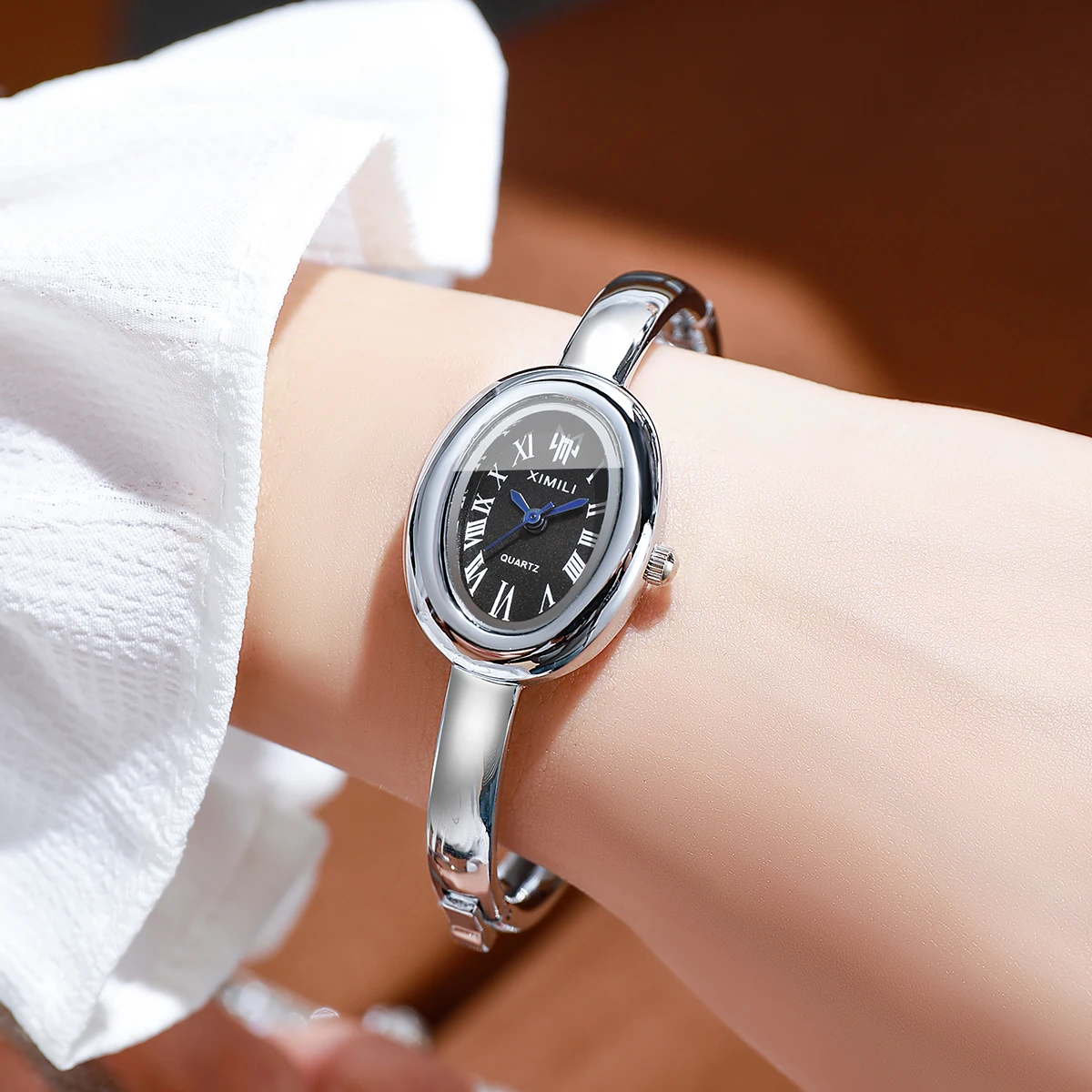 Relógio de Pulso Feminino XIMI - Luxury Watch White avaliação e preço
